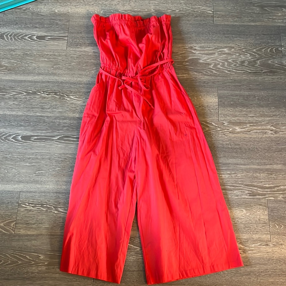 Eyeshadow red strapless jumpsuit